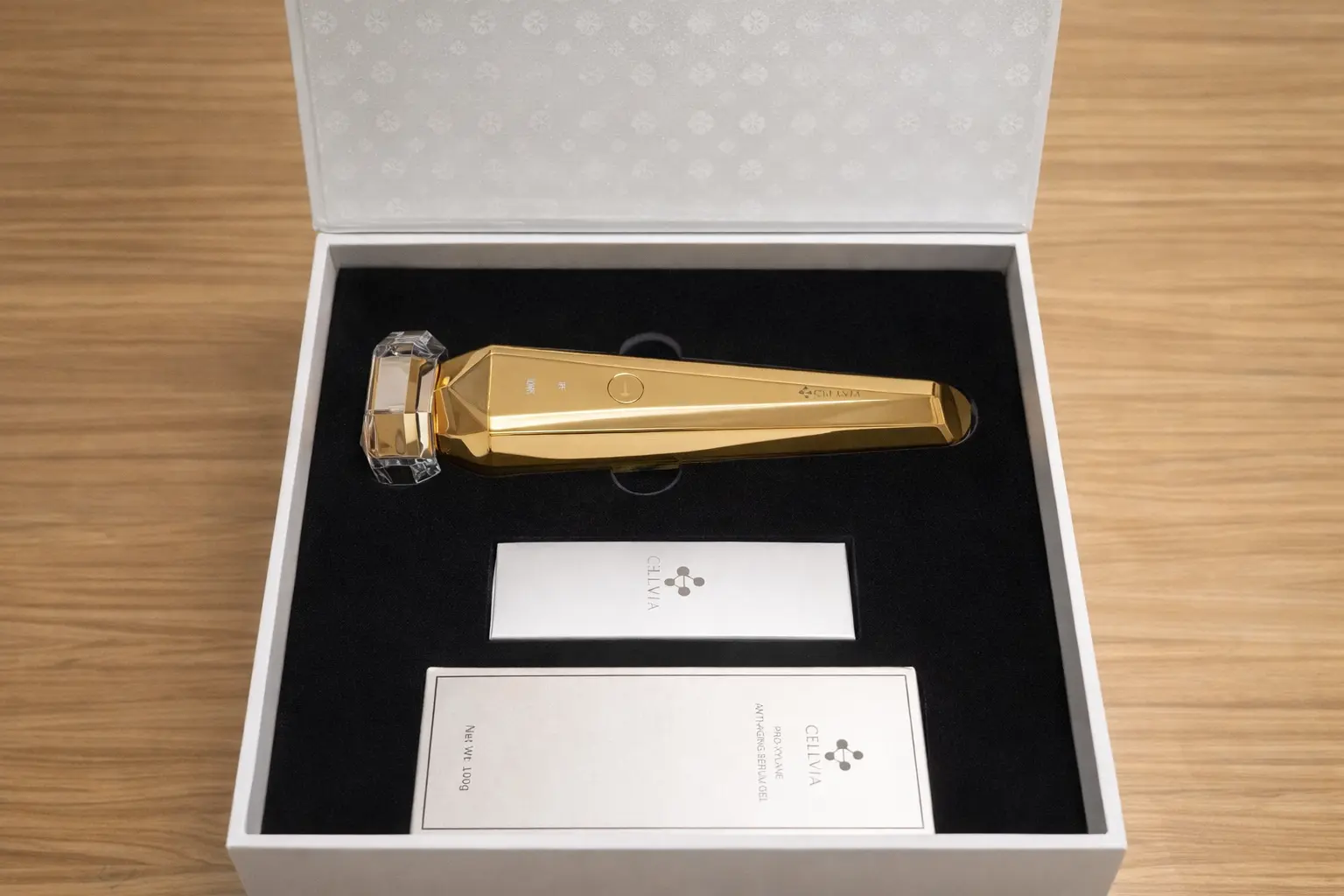 CELLVIA device with packaging